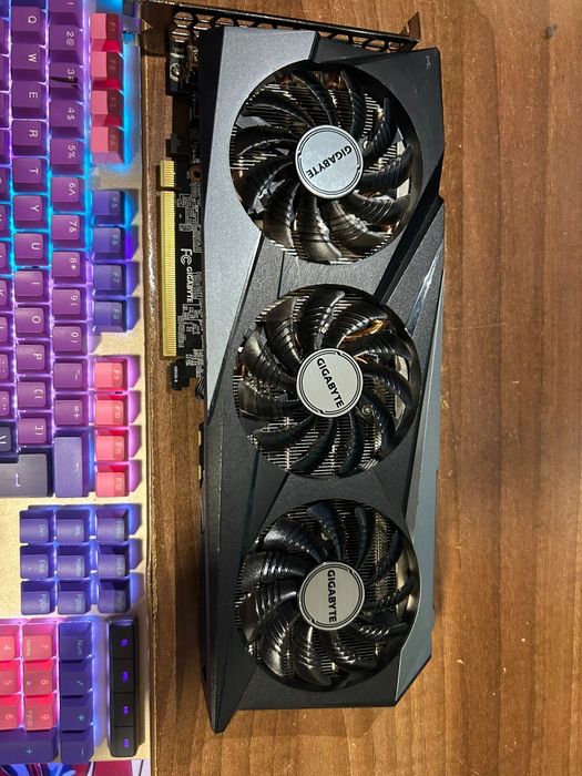 Placa video Nvidia Gigabyte Geforce RTX 3060 Ti Windforce 8GB GDDR6X