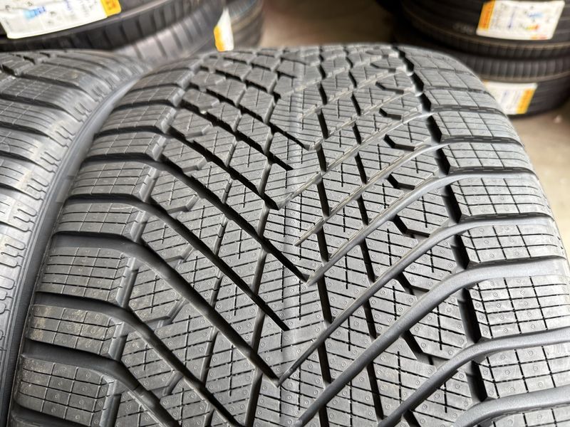 325/35/22//285/40/22 PIRELLI