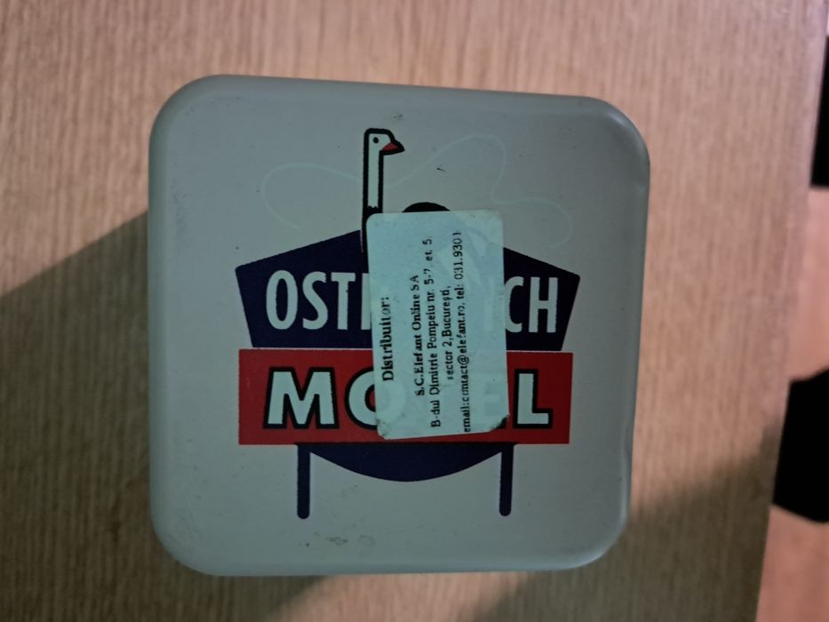 Vând ceas foștilor preț 1000 lei