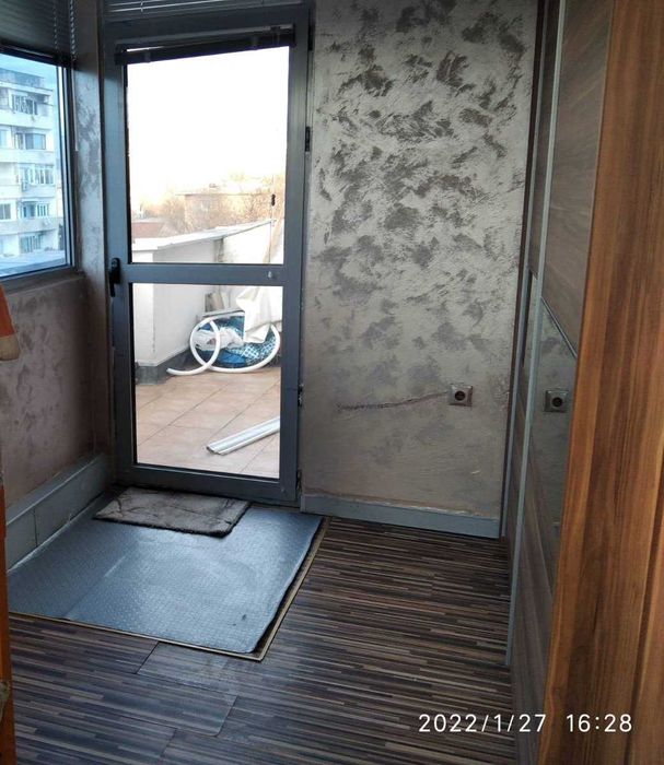 Продава се Тристаен апартамент в Стара Загора, Център - 57 кв.м за 825 €/кв.м - Снимка #3