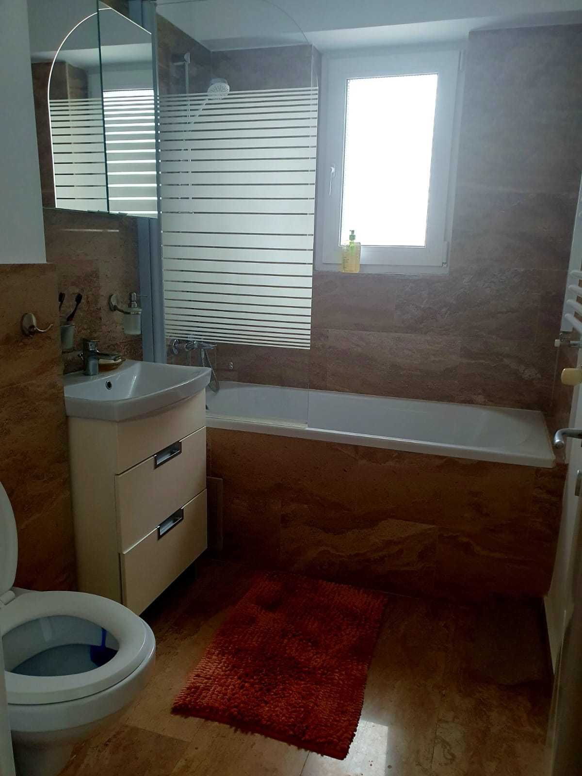 Persoana fizica, inchiriez apartament cu 2 camere D in Complex Newton