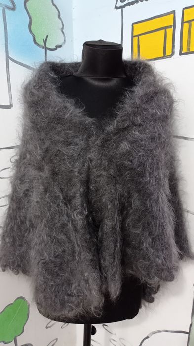 Продам платок пуховый (шаль)