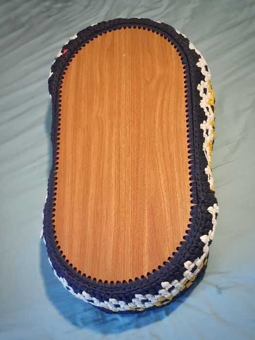 Кош за новородено, ръчна изработка