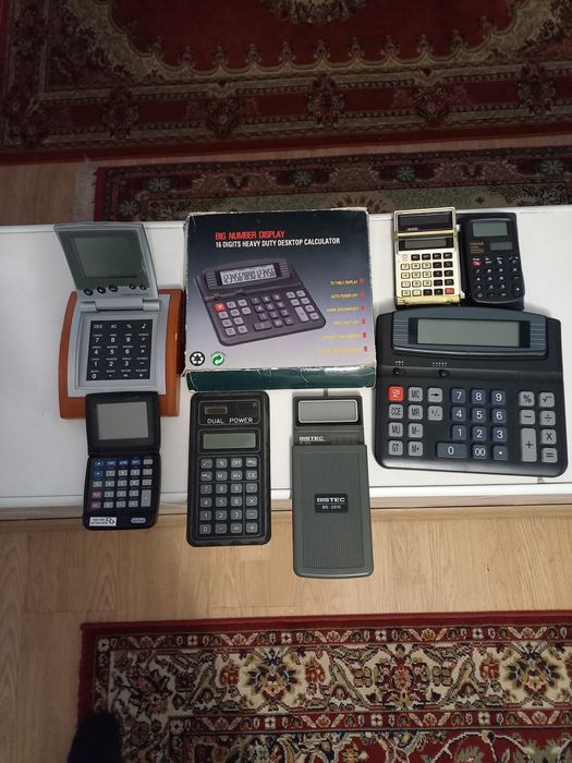 Calculatoare birou,masă,buzunar,colecție filme dvd,bluray,originale