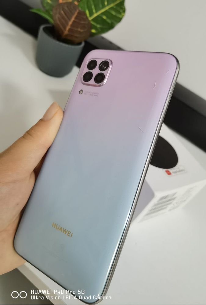 Huawei P40 lite.