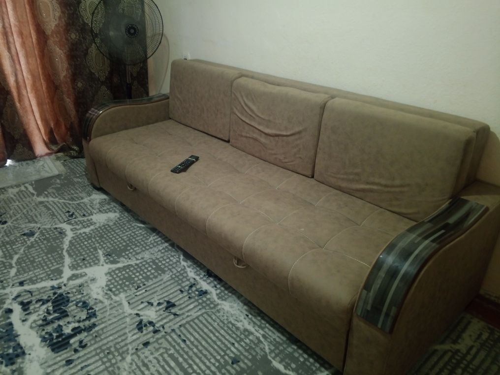 Продам раскладной диван