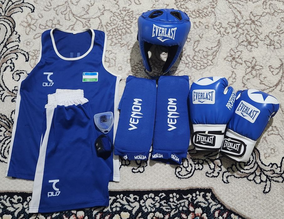 Kikboks uchun sport anjomlari