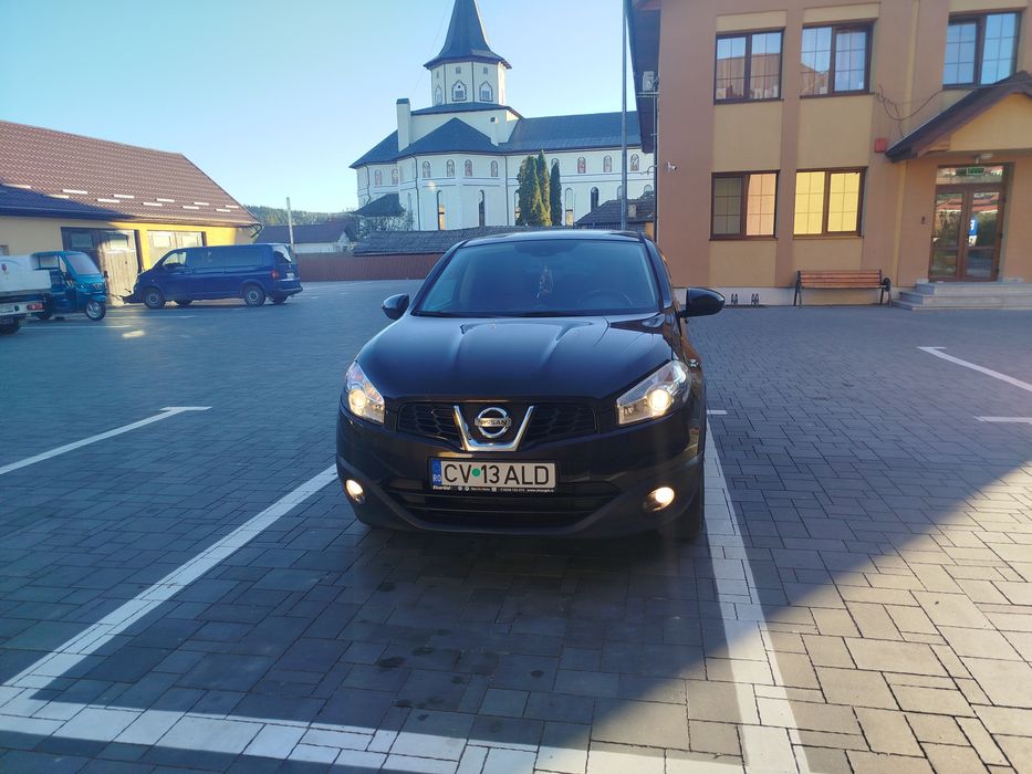 Se vinde Nissan Qashqai 2010 4x4 2.0 benzina gpl km 220000