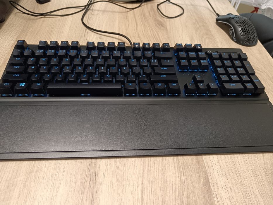 Tastatura Black Window v3