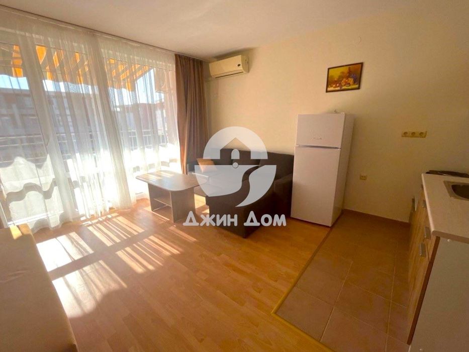 Продава се Едностаен апартамент в к.к. Слънчев бряг - 40 кв.м за 1175 €/кв.м - Снимка #2