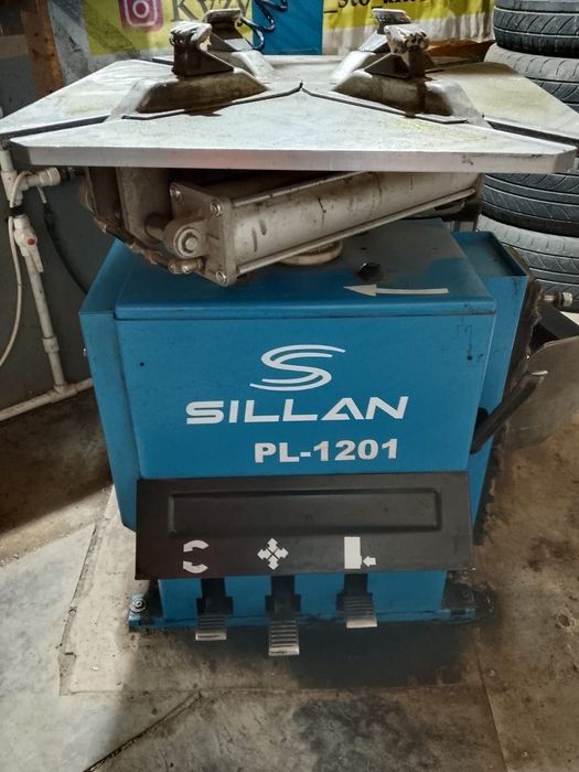 Шиномонтажный станок