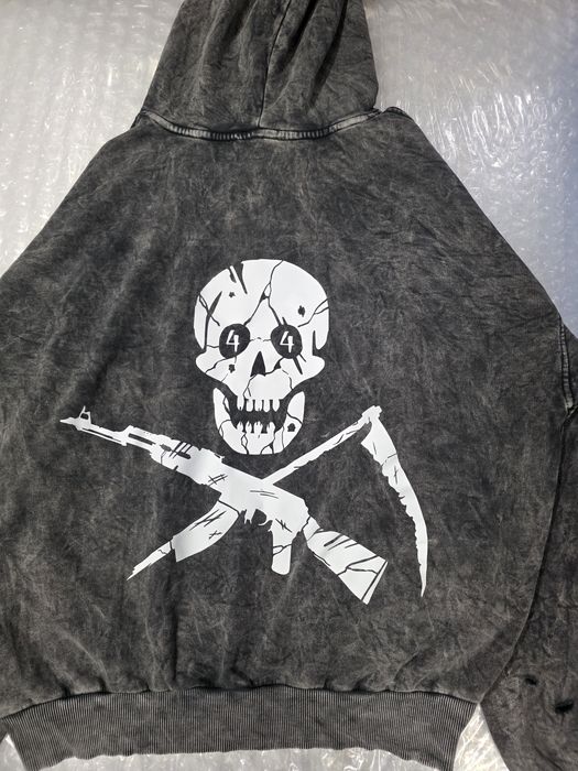 Prizrak лимитиран суичър