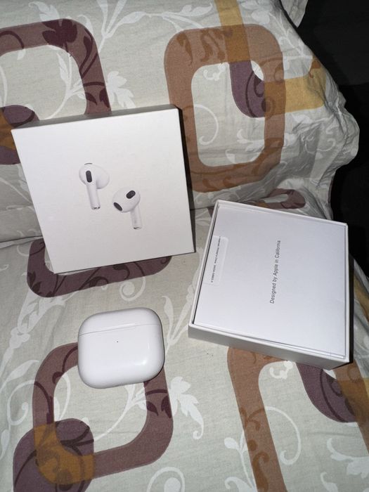 Casti air pods apple