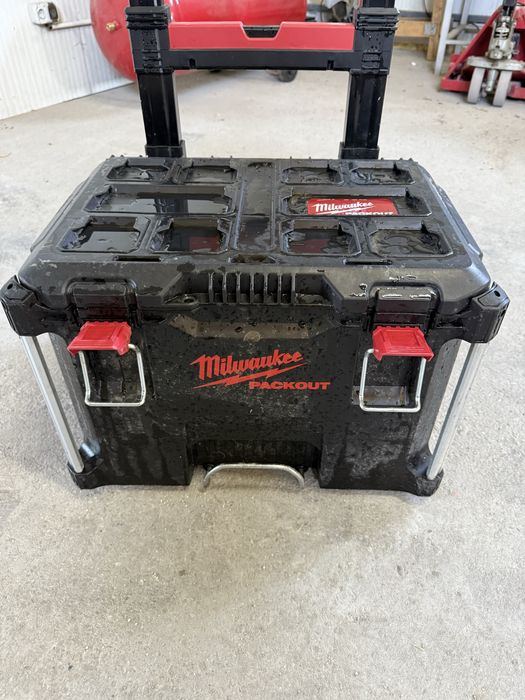 Carucior transport cutie scule Milwaukee packout NOU