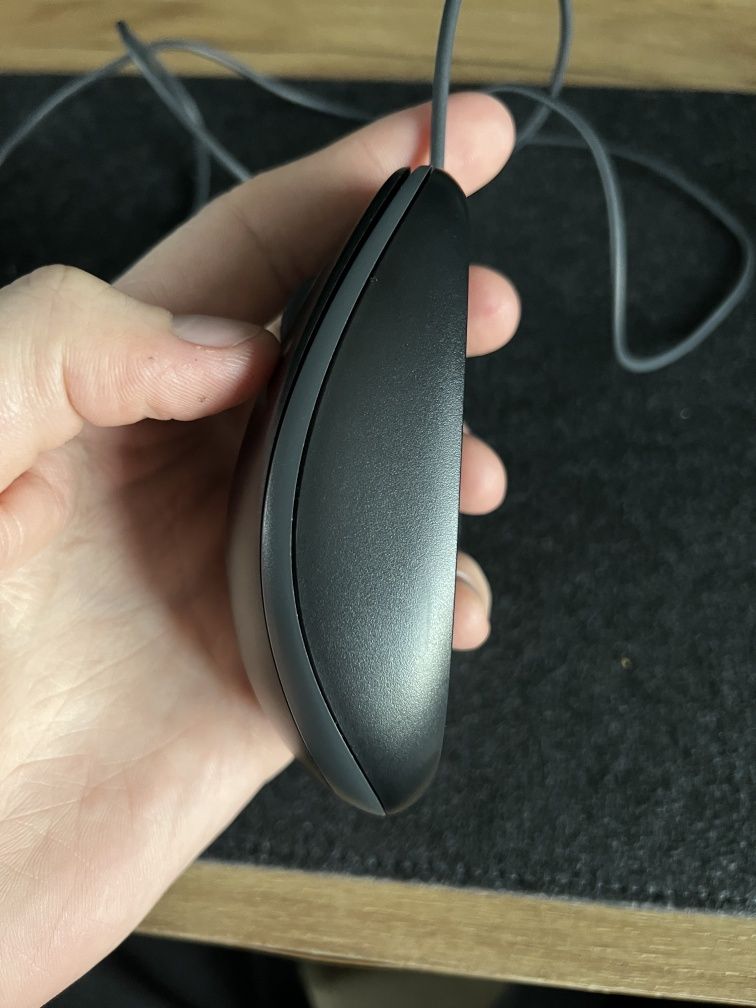 Tastatură + Mouse Logitech cu fir