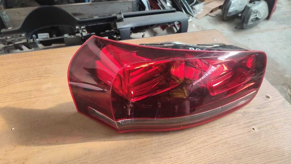 Stop stanga Citroen C4 Picasso