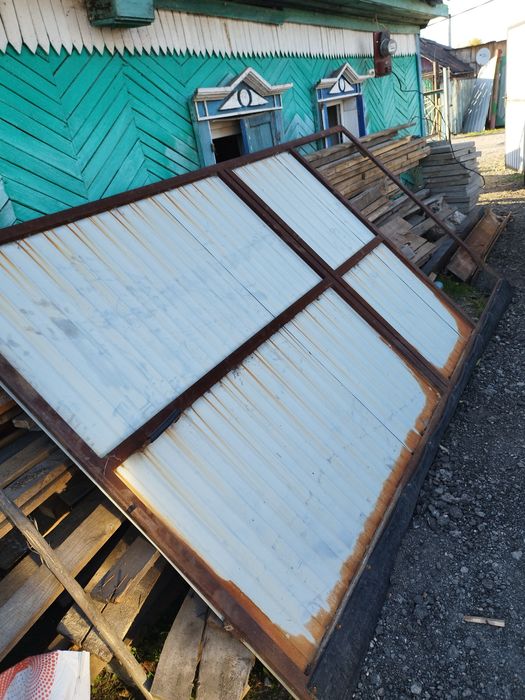 Продам ворота одна воротина