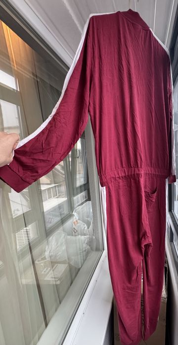 Гащеризон червен интересен модел