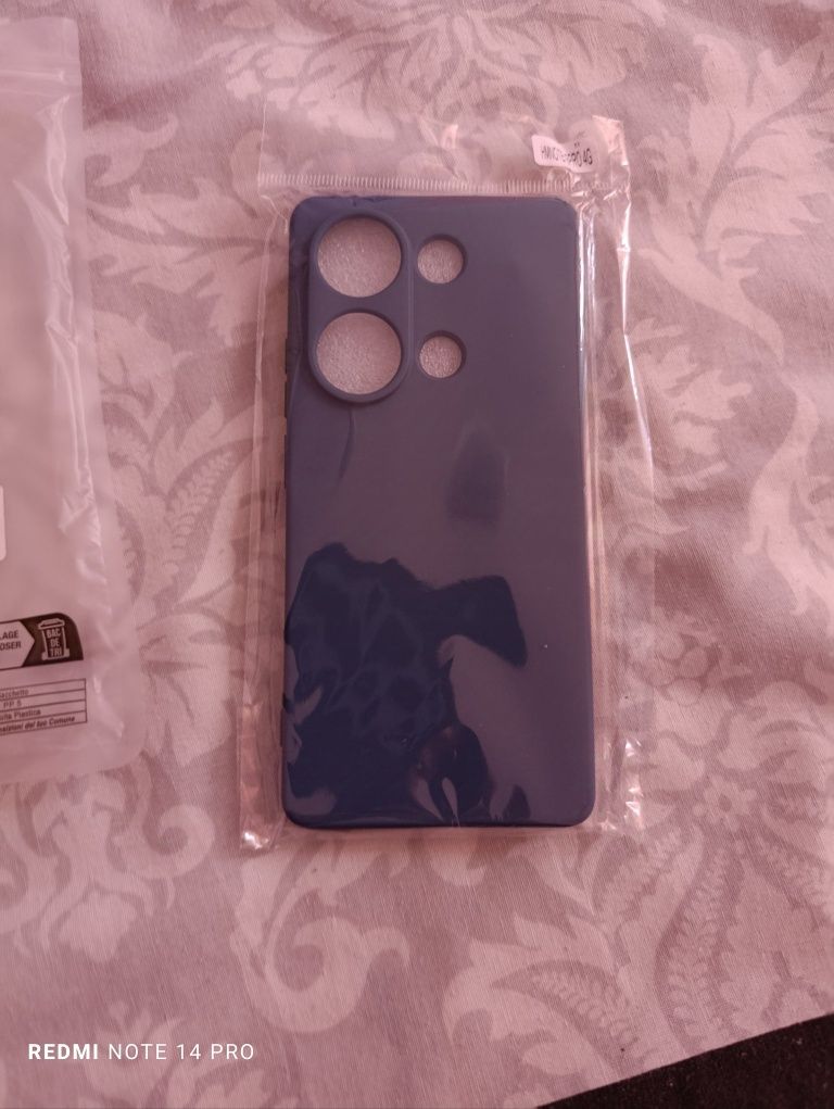 Протектор и кейс за Redmi