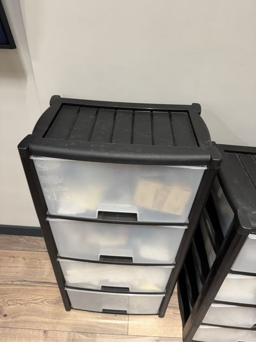 Шкаф пластиковый