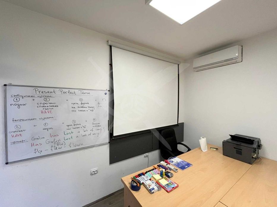 Продава се Офис в Пловдив, Христо Смирненски - 21 кв.м за 1667 €/кв.м - Снимка #1