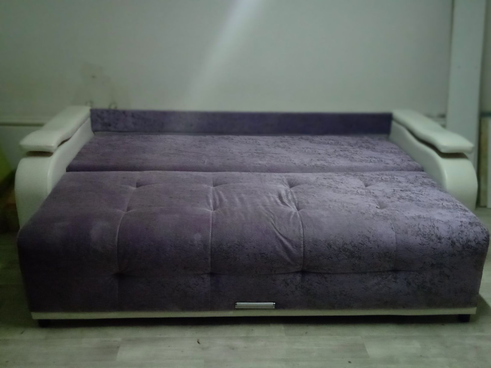 Продам новый диван раздвижной