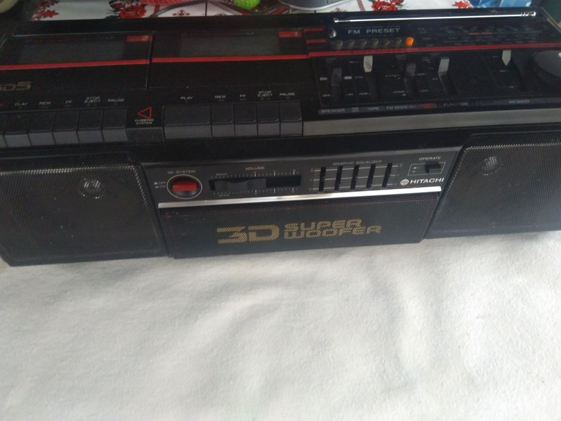 Radiocasetofon Stereo 3D Hitachi