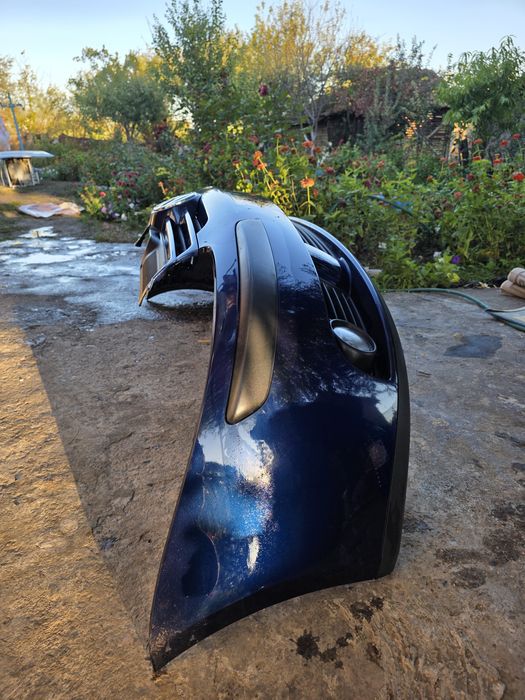 Предна броня Vw Golf 5 2004 - 2008g.