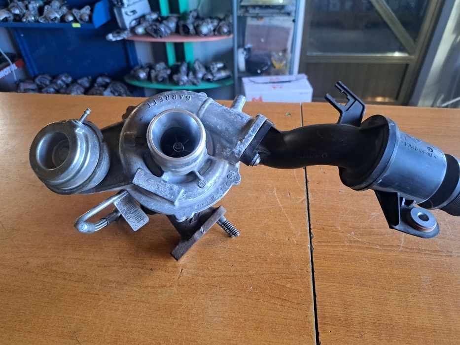 Turbo Alfa Romeo Giulietta Fiat 500L Doblo Punto Linea 1.6D (07-14)