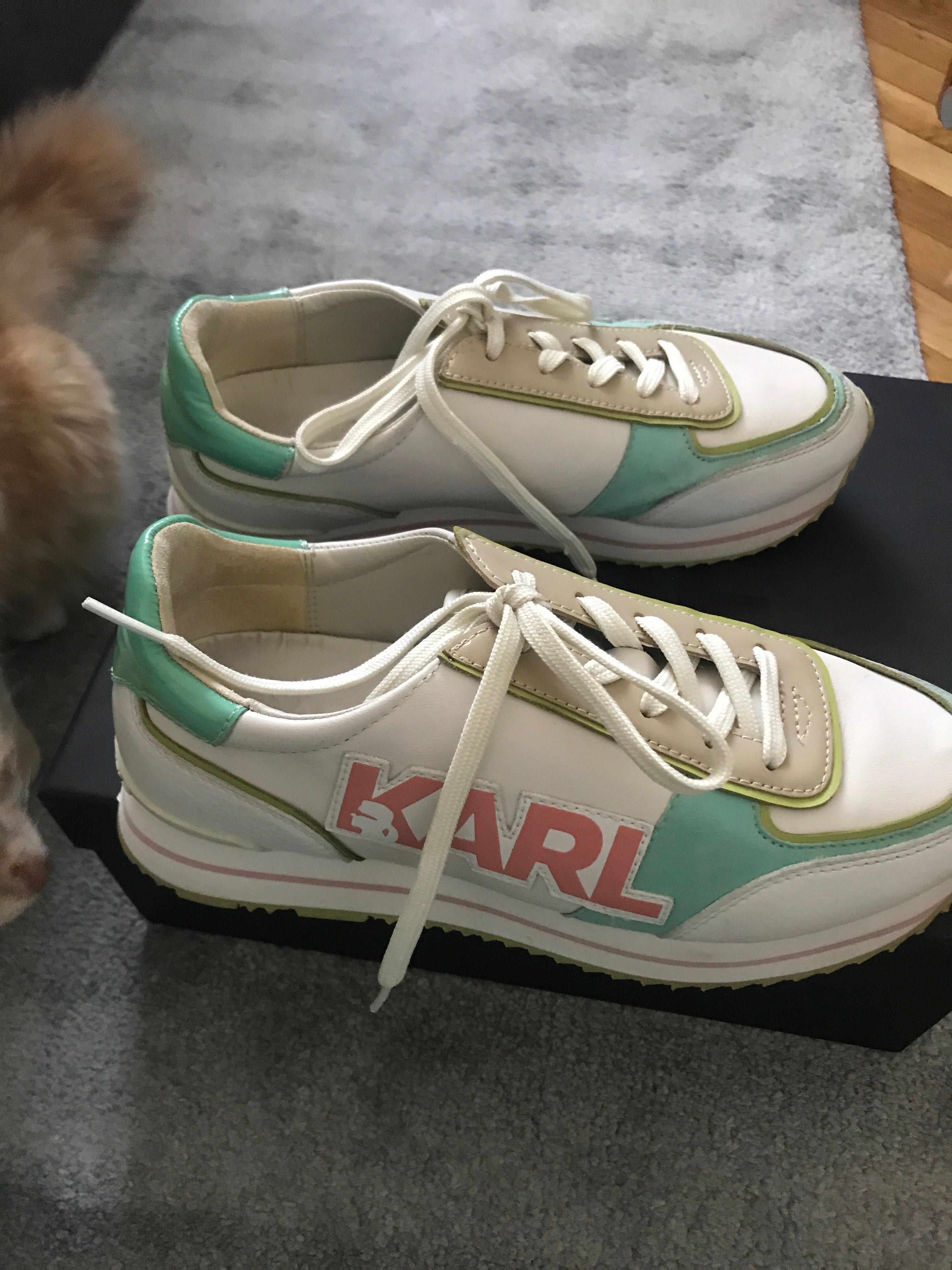 Варна! KARL LAGERFEL KL61940-. 37 номер