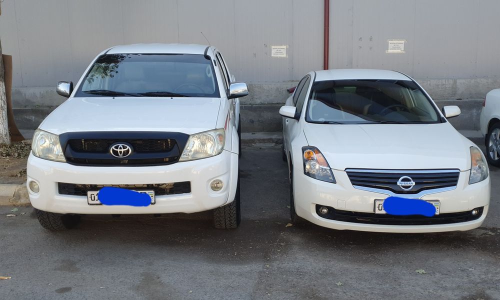 Toyota hilux, Nissan altima