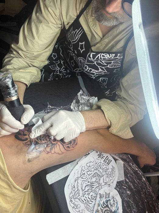 Tatuaje artistice în Cartierul Latin (Prel. Ghencea) la preț de ofertă