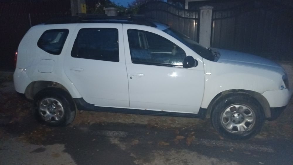 Duster 4x4 2013 fara itp