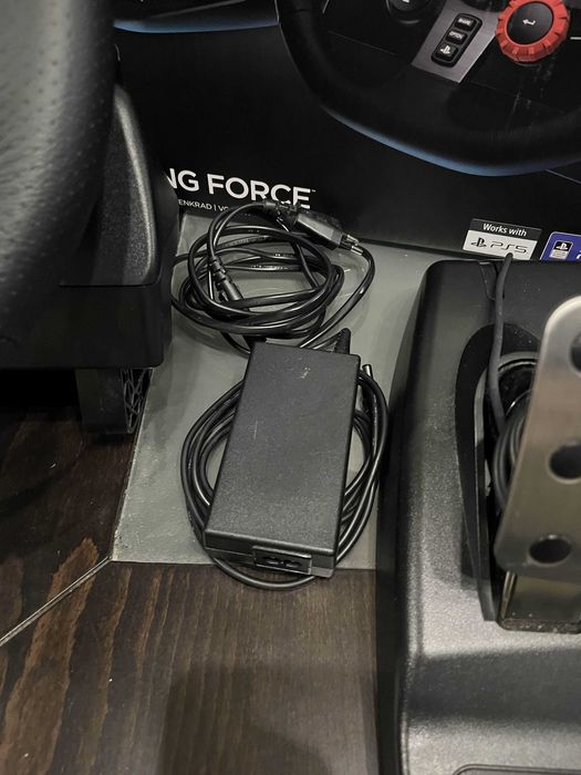 Logitech G29 Волан и педали