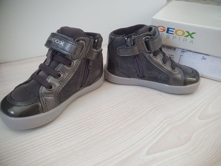 Pantofi fete Geox 20