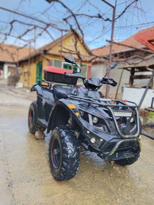 Vând atv de 300cc sau schimb cu cross de 250cc