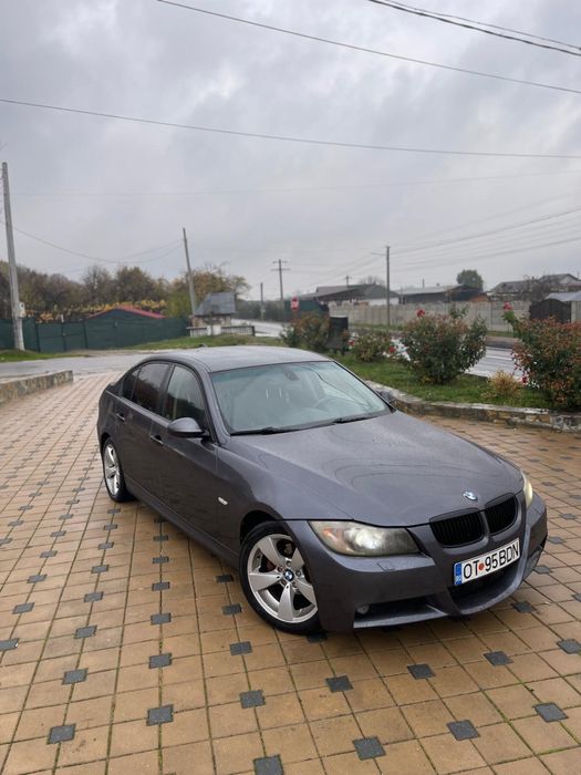 Vand bmw e90 320d pachet m