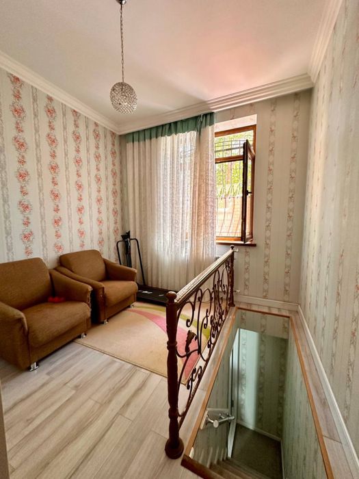 Срочно продается 4х комнатная квартира новостройка Паркентский рынок