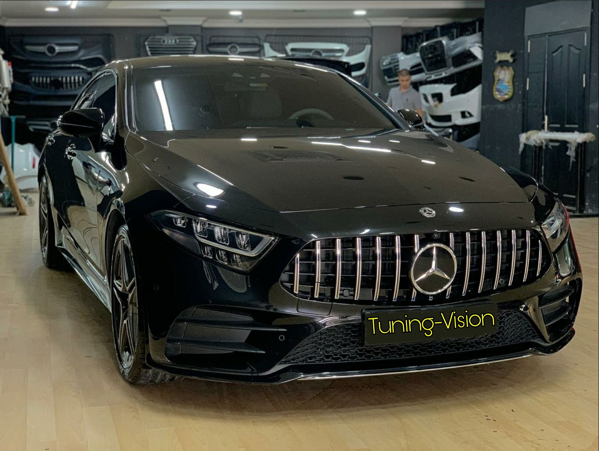 CLS53AMG пакет C257 GT-R решетка Panamericana дифузьор нqакрайници