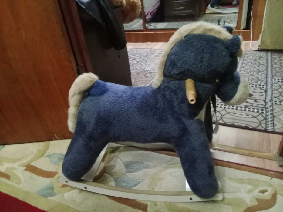 Лошадка качалка игрушки