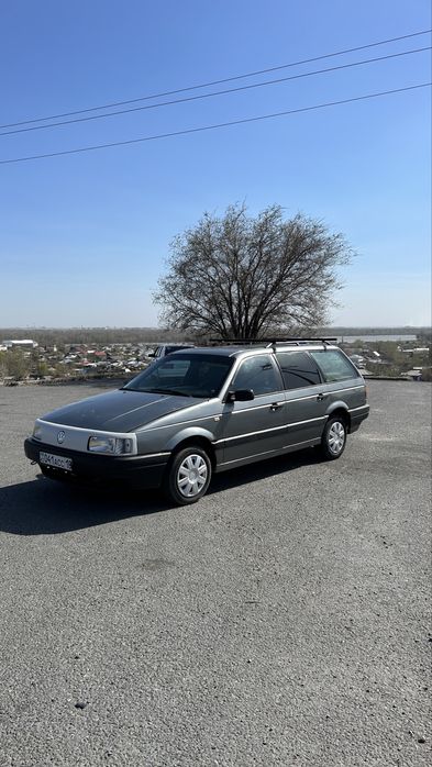 Продам Фольцваген пассат Б.3 универсал