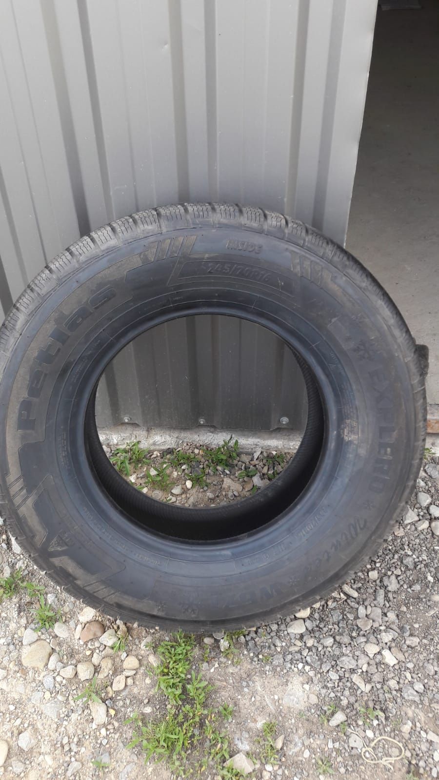 Patru Anvelope 245/70r16 noi