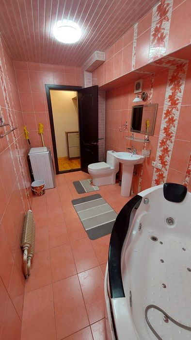 СРОЧНО сдается  квартира в ЦЕНТРЕ, Ц5 2/2/4