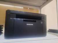 Продам Мфу принтер  Samsung  в хорошем состоянии прошитый уже.  работа