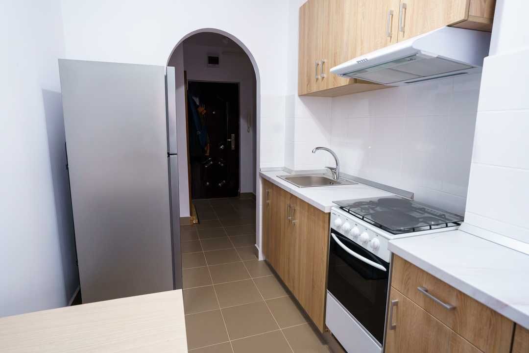 Apartament 2 camere decomandat - Aleea Carpati