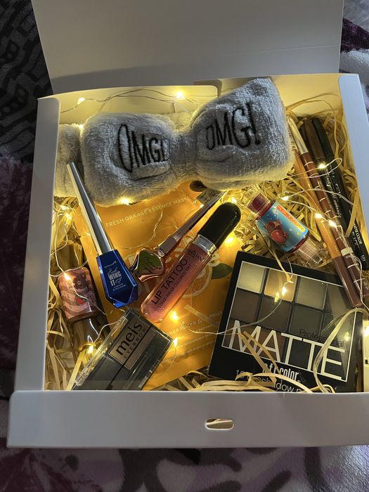 Идеальный подарок для девушки! Готовый бокс красоты