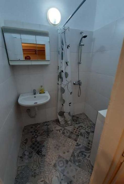 Дава се под наем Двустаен апартамент в Пловдив, Кършияка - 65 кв.м за 68000 € - Снимка #4