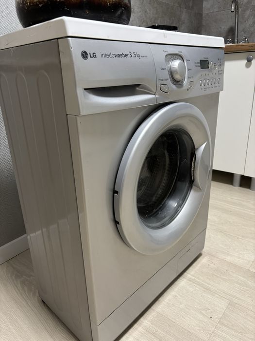 Продам стиралку обращаться по указанному номеру
