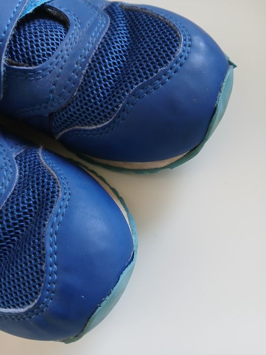 Маратонки new balance 27.5