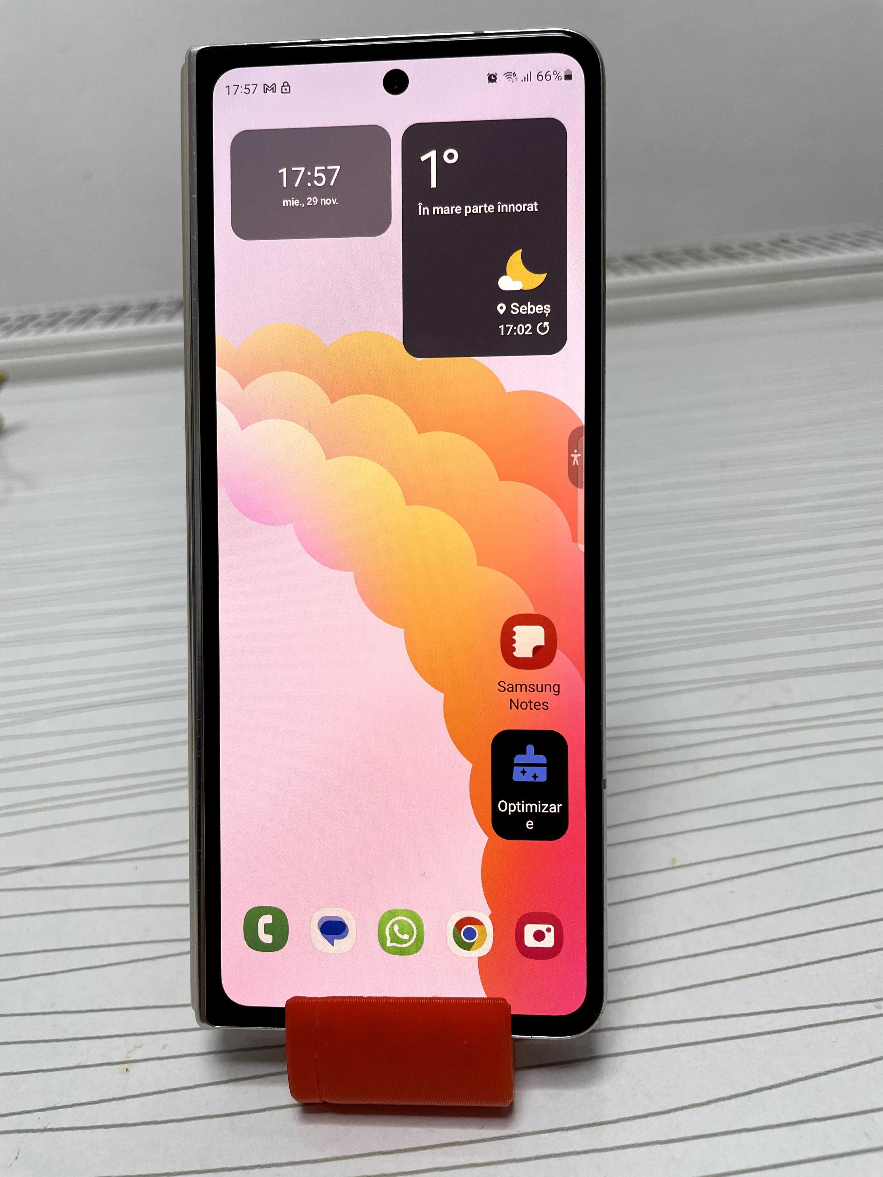 Samsung Galaxy Z Fold 4